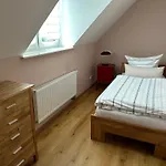 3-zimmer Fuer Familien & Gruppen, Gemuetliche Atmosphaere, Hell Und Komfortabel * Borna