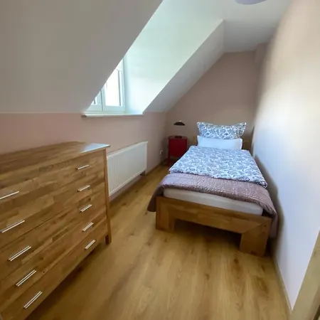 Διαμέρισμα Schoene Drei Raumwohnung. Hell,stilvoll, Gemuetlich. *